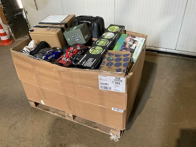 Pallet retourgoederen - afbeelding 1 van  20