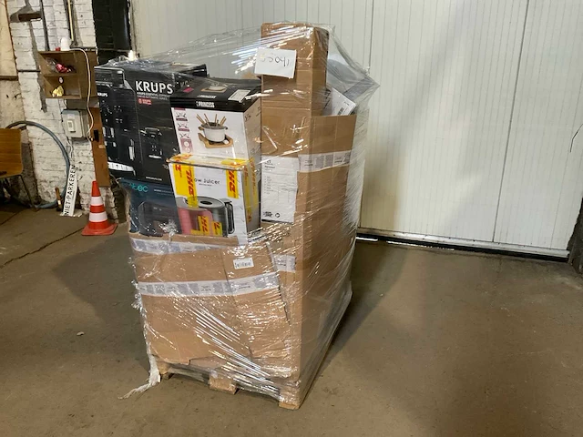 Pallet retourgoederen - afbeelding 1 van  21