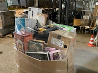 Pallet retourgoederen - afbeelding 25 van  27