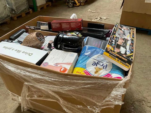 Pallet retourgoederen - afbeelding 1 van  27