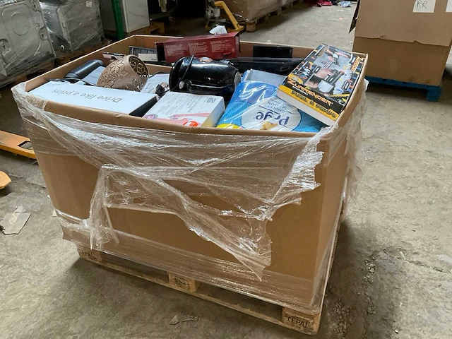 Pallet retourgoederen - afbeelding 21 van  27