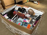 Pallet retourgoederen - afbeelding 25 van  27