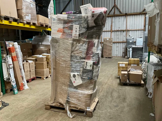 Pallet retourgoederen - afbeelding 1 van  22