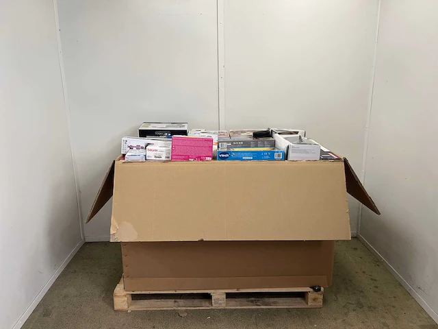 Pallet retourgoederen - afbeelding 2 van  2