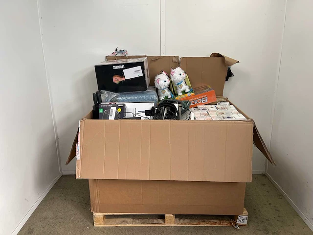 Pallet retourgoederen - afbeelding 2 van  2