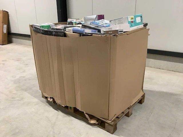 Pallet retourgoederen - afbeelding 7 van  8