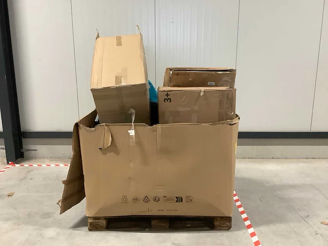Pallet retourgoederen - afbeelding 6 van  6