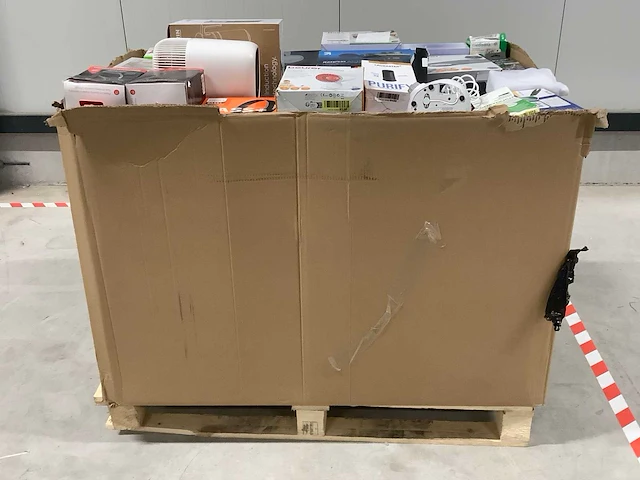 Pallet retourgoederen - afbeelding 2 van  10