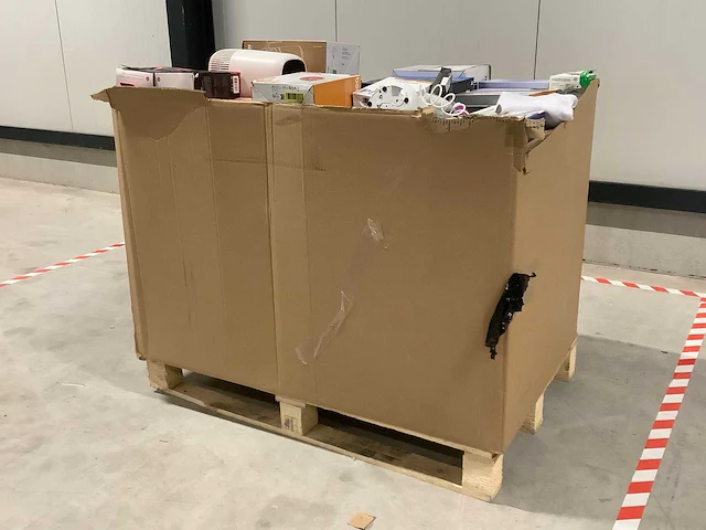 Pallet retourgoederen - afbeelding 10 van  10
