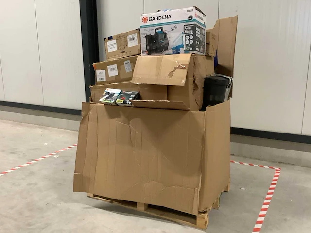 Pallet retourgoederen - afbeelding 1 van  7