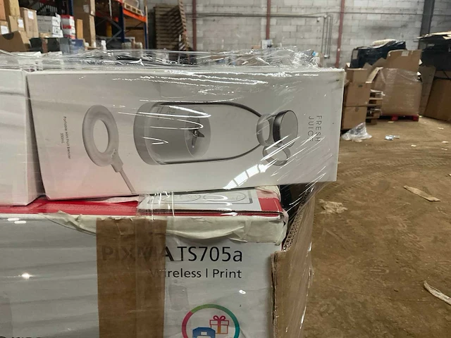 Pallet retourgoederen - afbeelding 2 van  21