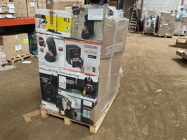 Pallet retourgoederen - afbeelding 1 van  16