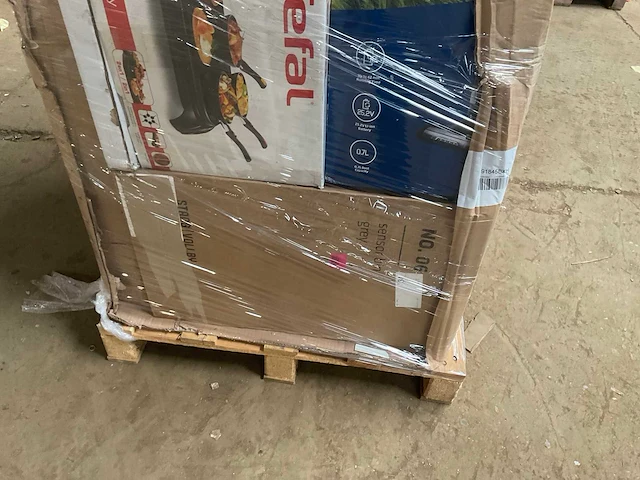Pallet retourgoederen - afbeelding 6 van  9