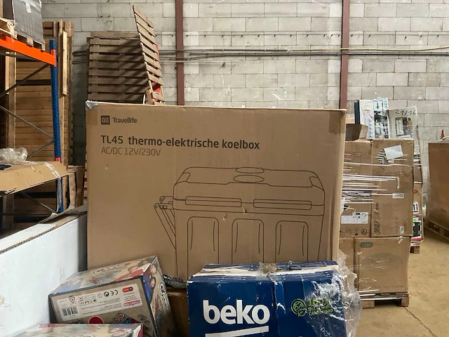 Pallet retourgoederen - afbeelding 7 van  9