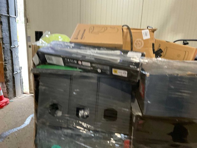 Pallet retourgoederen - afbeelding 7 van  16