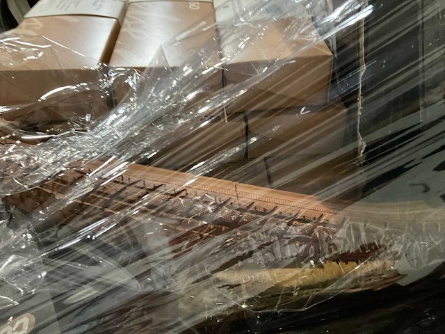 Pallet retourgoederen - afbeelding 6 van  15