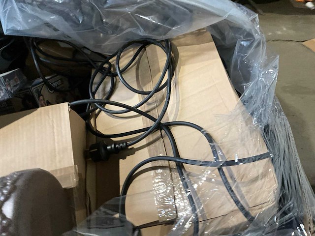 Pallet retourgoederen - afbeelding 9 van  18