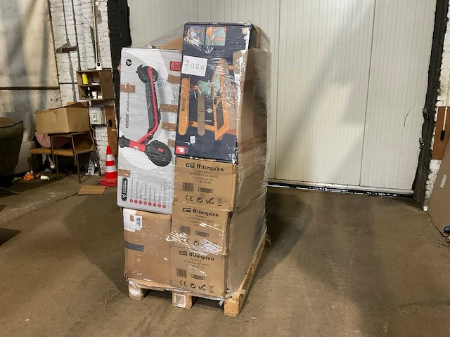 Pallet retourgoederen - afbeelding 1 van  18