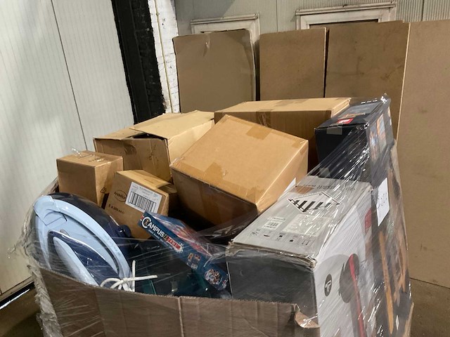 Pallet retourgoederen - afbeelding 14 van  18