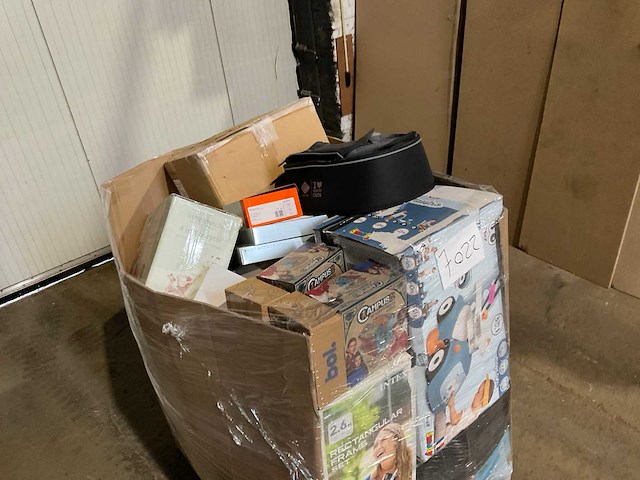 Pallet retourgoederen - afbeelding 7 van  12