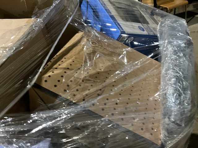Pallet retourgoederen - afbeelding 5 van  15