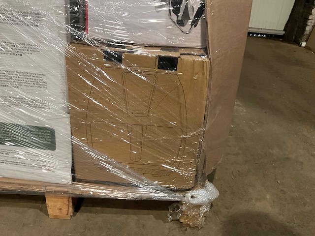 Pallet retourgoederen - afbeelding 15 van  15