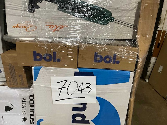 Pallet retourgoederen - afbeelding 14 van  16