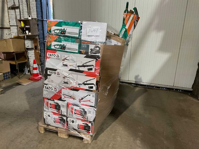 Pallet retourgoederen - afbeelding 1 van  21