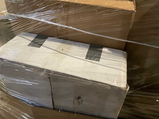 Pallet retourgoederen - afbeelding 3 van  16