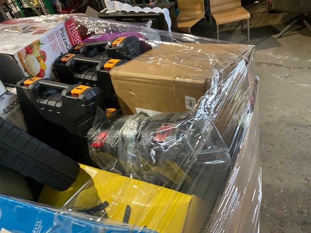 Pallet retourgoederen - afbeelding 8 van  17