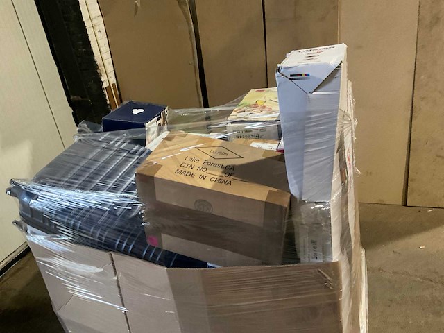 Pallet retourgoederen - afbeelding 9 van  14