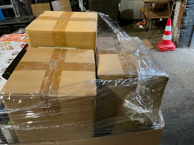 Pallet retourgoederen - afbeelding 3 van  11