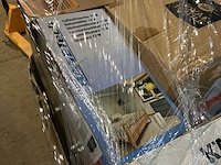 Pallet retourgoederen - afbeelding 2 van  12