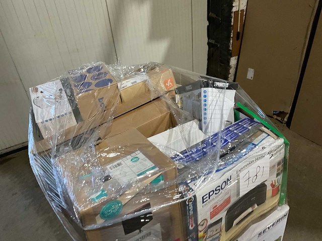 Pallet retourgoederen - afbeelding 14 van  18