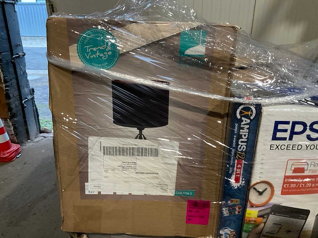 Pallet retourgoederen - afbeelding 15 van  18