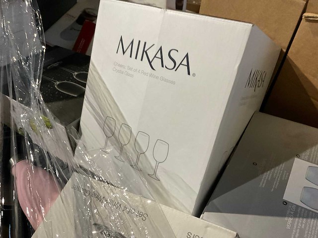 Pallet retourgoederen - afbeelding 7 van  21