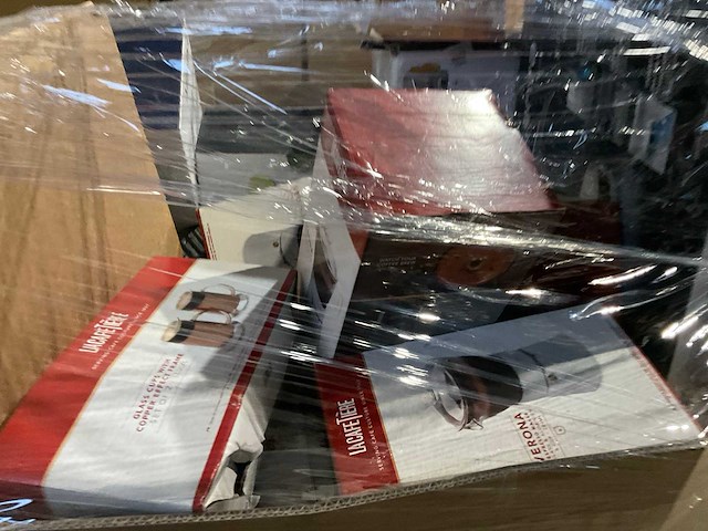 Pallet retourgoederen - afbeelding 13 van  21