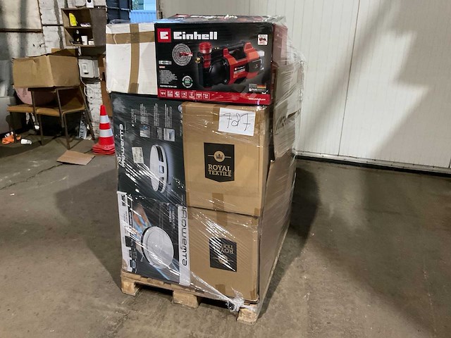 Pallet retourgoederen - afbeelding 1 van  19