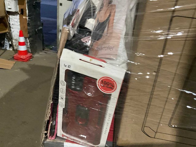 Pallet retourgoederen - afbeelding 2 van  13