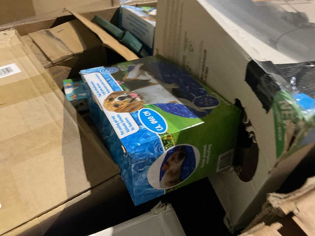 Pallet retourgoederen - afbeelding 6 van  17