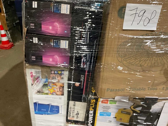 Pallet retourgoederen - afbeelding 10 van  13