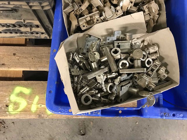 Pallet scharnieren - afbeelding 5 van  8