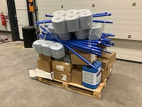 Pallet schoonmaak artikelen - afbeelding 1 van  9