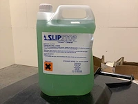 Pallet slipstop 5l schoonmaakmiddel - afbeelding 2 van  4