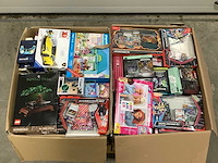 Pallet speelgoed - o.a lego, playmobil en pokemon - afbeelding 1 van  8