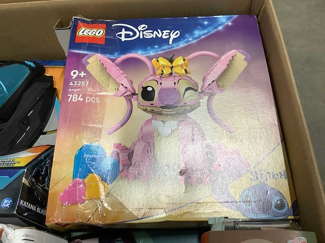 Pallet speelgoed - o.a lego, playmobil en pokemon - afbeelding 7 van  10