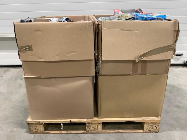 Pallet speelgoed - o.a lego, playmobil en pokemon - afbeelding 10 van  10