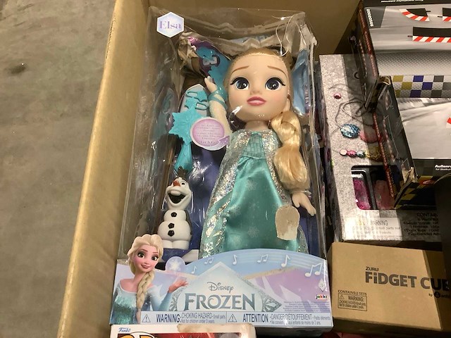 Pallet speelgoed - o.a lego, playmobil en pokemon - afbeelding 6 van  8