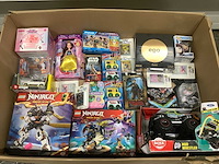 Pallet speelgoed - o.a lego, playmobil en pokemon - afbeelding 1 van  8