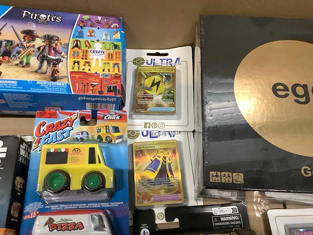 Pallet speelgoed - o.a lego, playmobil en pokemon - afbeelding 7 van  8